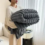 Cobertor de Veludo de Coelho Luxuoso – Toque Suave, Conforto Máximo!