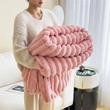 Cobertor de Veludo de Coelho Luxuoso – Toque Suave, Conforto Máximo!